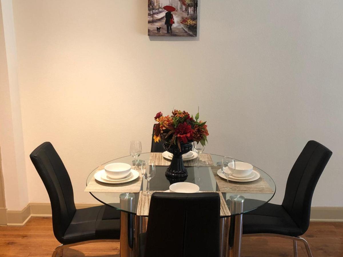 Gorgeous Furnished Apartments Near Texas Medical Center & Nrg Stadium Houston Bilik gambar