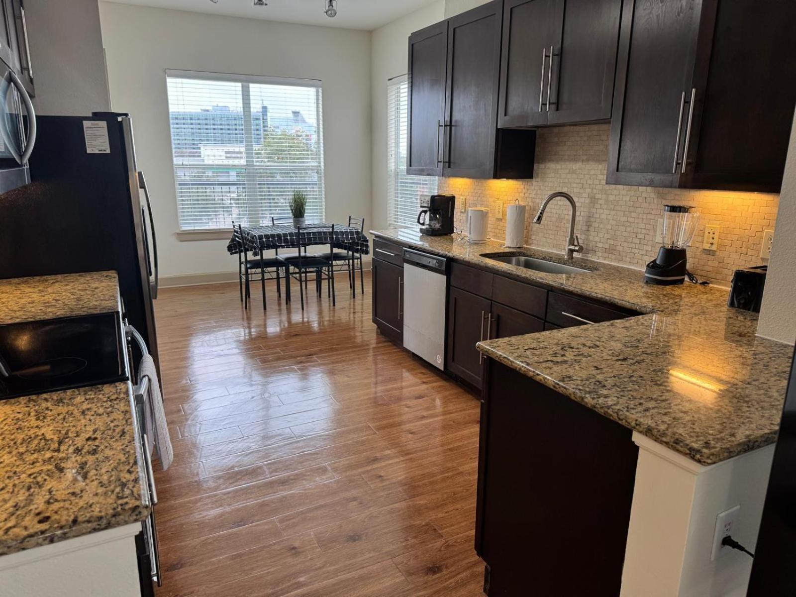 Gorgeous Furnished Apartments Near Texas Medical Center & Nrg Stadium Houston Bilik gambar